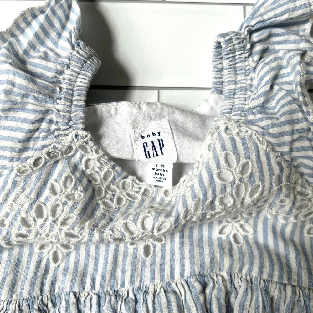 6-12M🩵 GAP Baby Girls Blue White Stripe Eyelet Embroidered Ruffle Sleeve Dress
